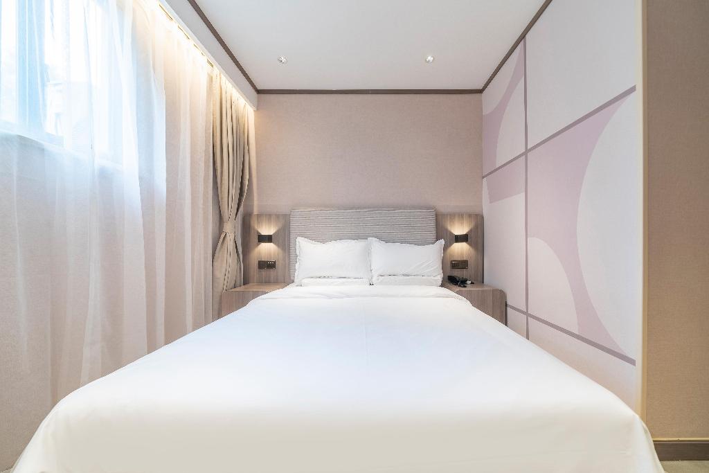 Hanting Hotel (Shanghai Anting Auto City)
