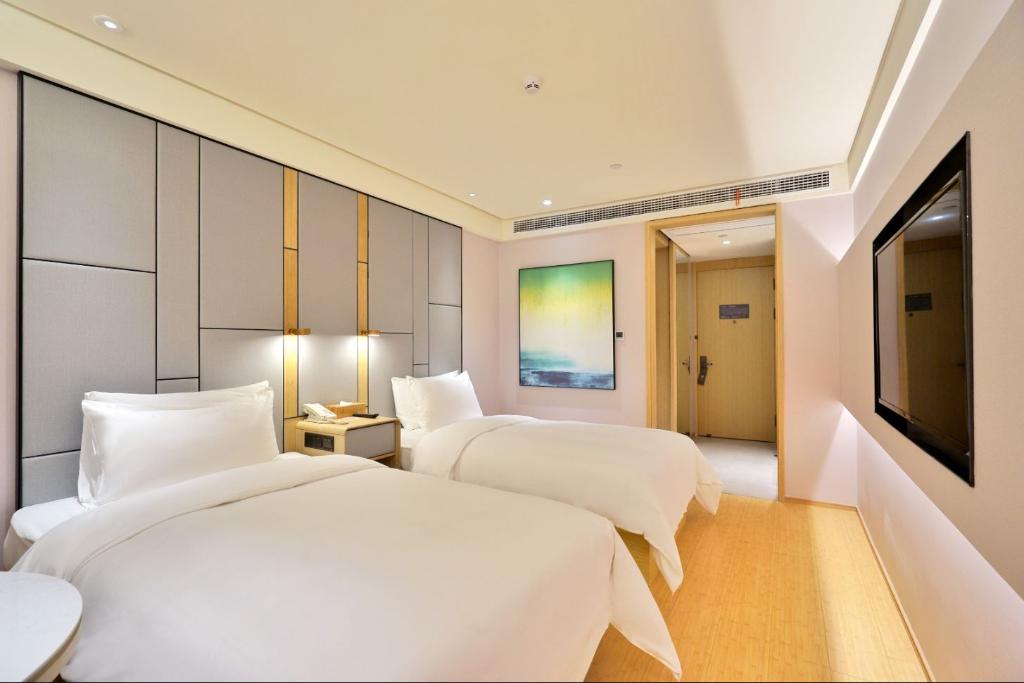 Ji Hotel (Hangzhou Qianjiang Century City)