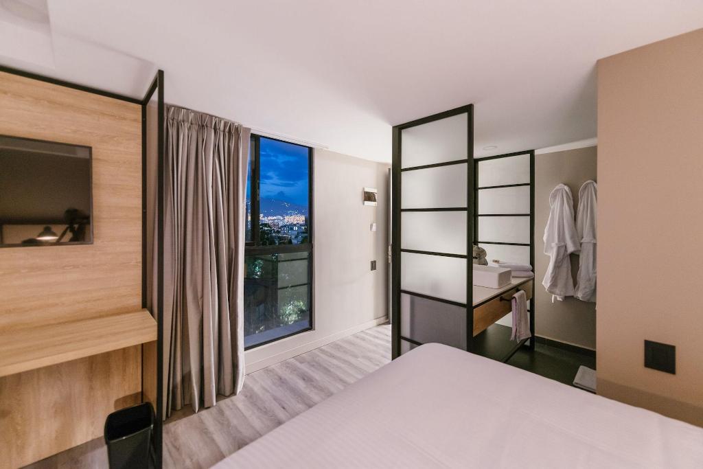 Lettera Hotel