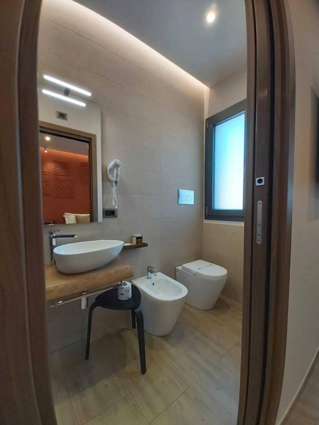 Giafra Rooms