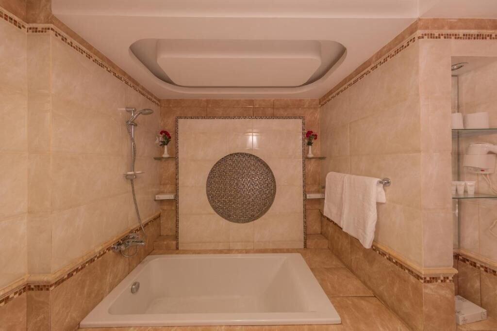 Snood Al Rayyan Hotel
