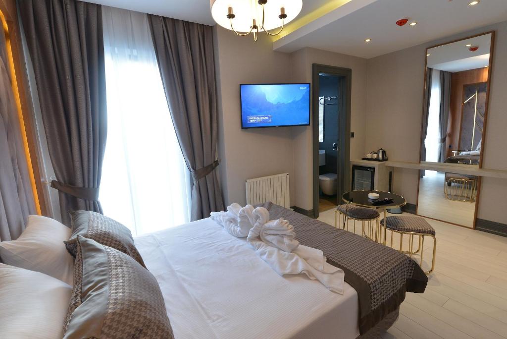 Santra Hotel