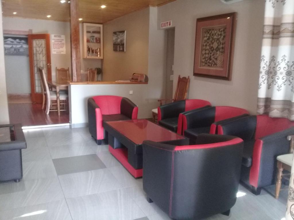 Miraton Eastgate Suites