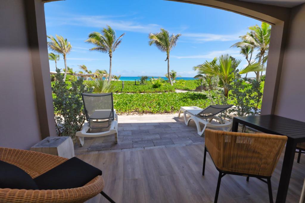 Orient Beach Hotel