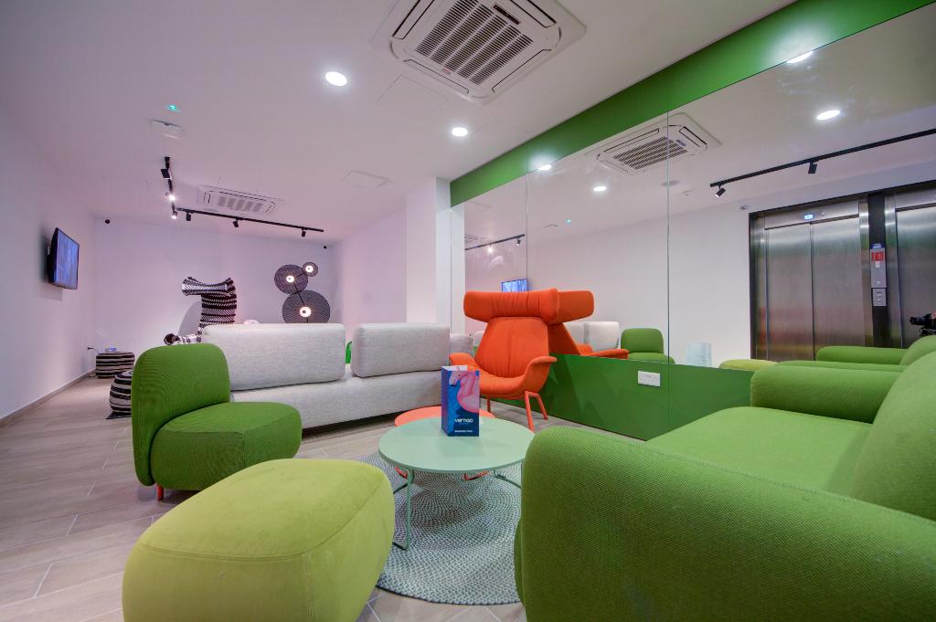 Ikyk Hotel — property photo 1