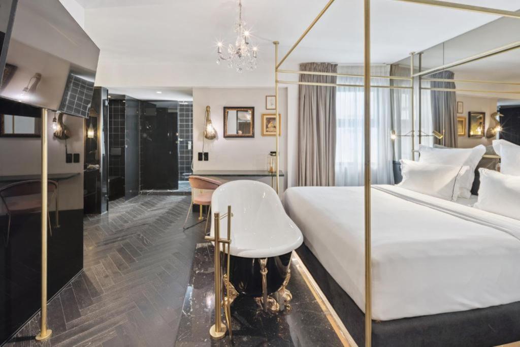 Skylark, Aluma Hotel & Resort photo 18