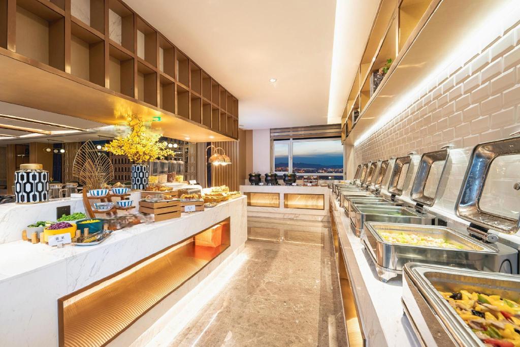 Atour Hotel (Lanzhou Xigu)