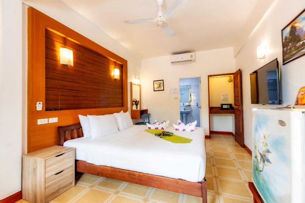 The Expat Hotel