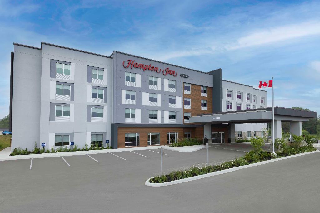Hampton Inn by Hilton Midland
