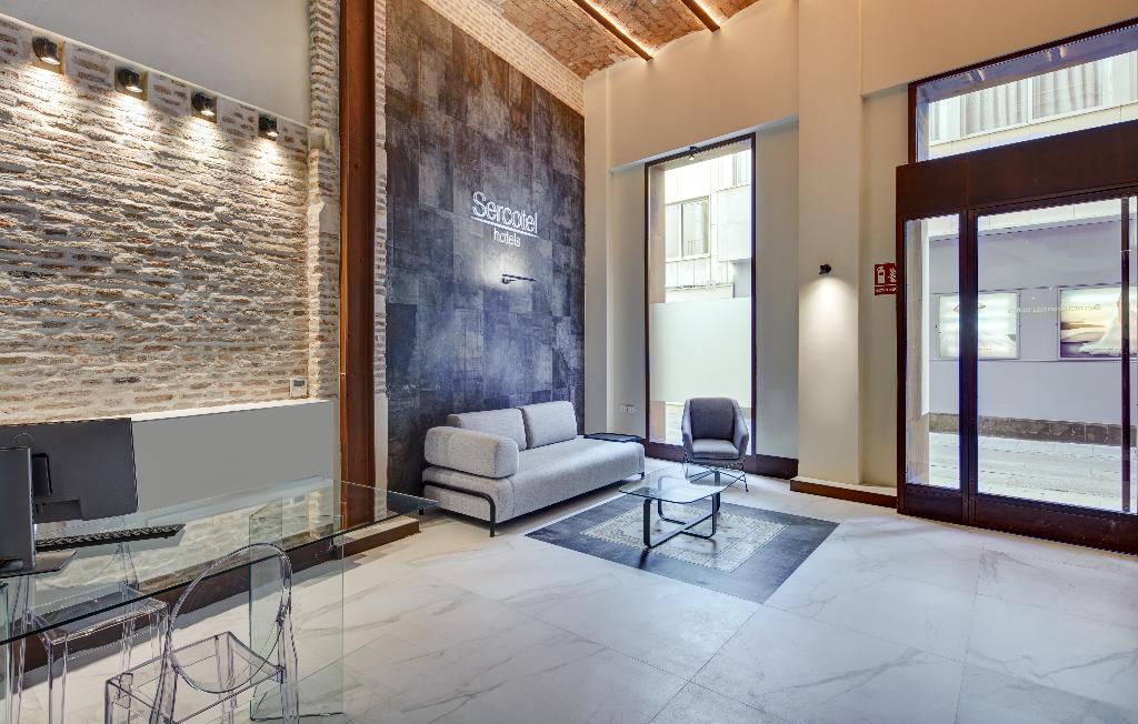 Hotel SERCOTEL GRANADA SUITES, Spanien, Granada. Großes 2