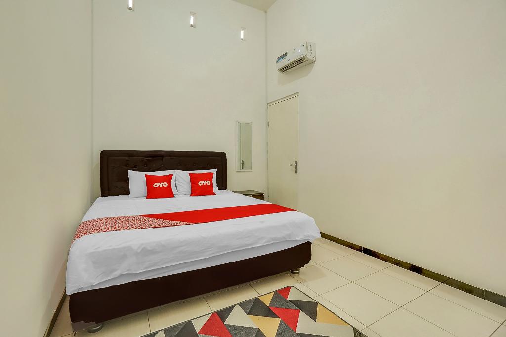 OYO 90684 Happy Homestay Syariah