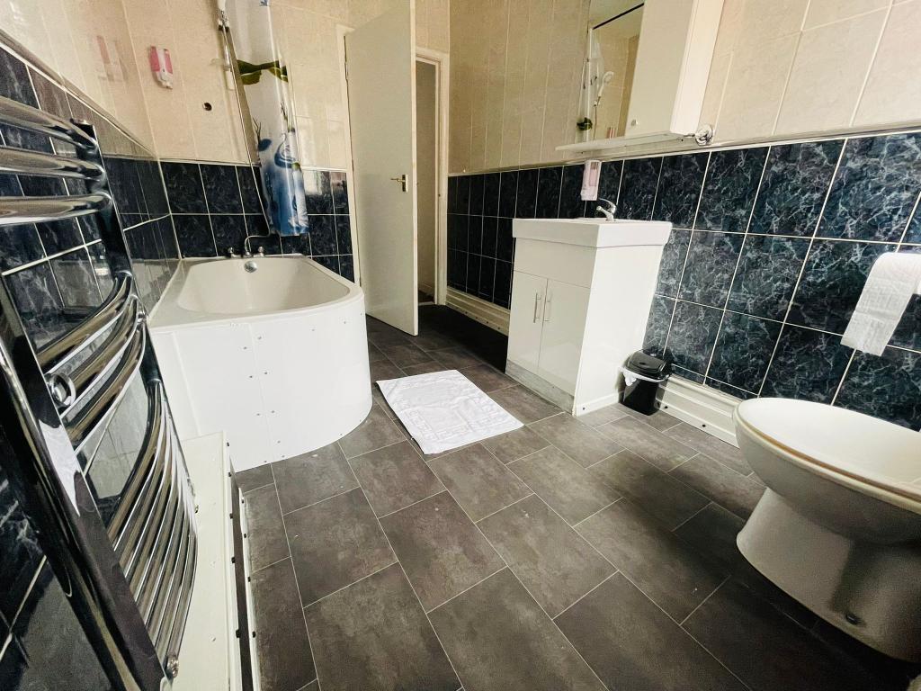 Star Hotel, South Leicester