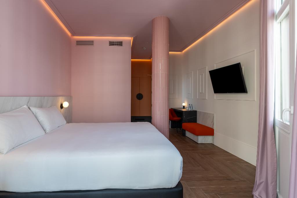 hotel-thumb