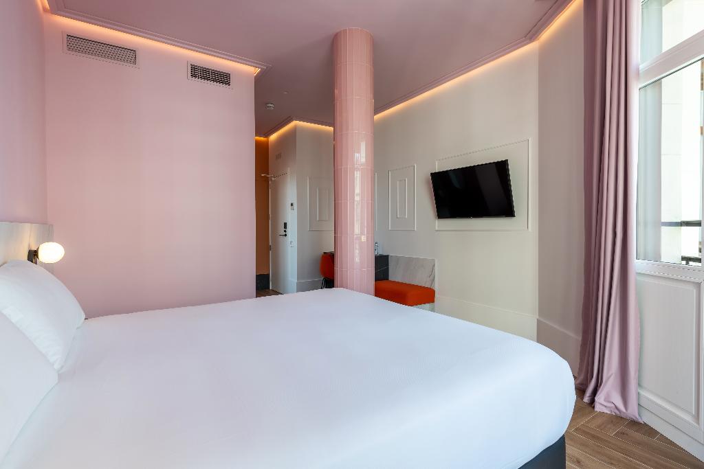 hotel-thumb