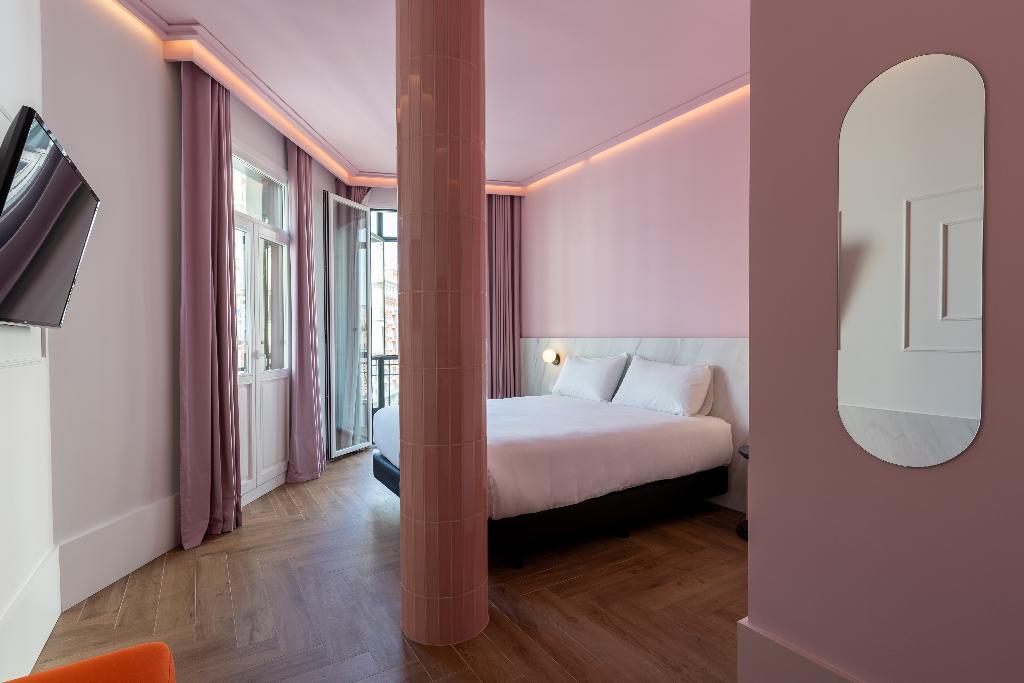 hotel-thumb
