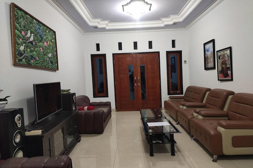 Rizky Bromo Homestay by ZUZU