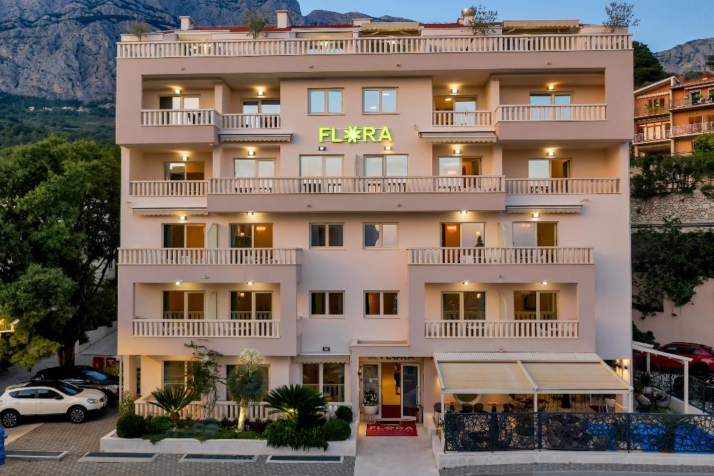 Hotel Aparthotel Flora, Kroatien, Tucepi. Großes 1