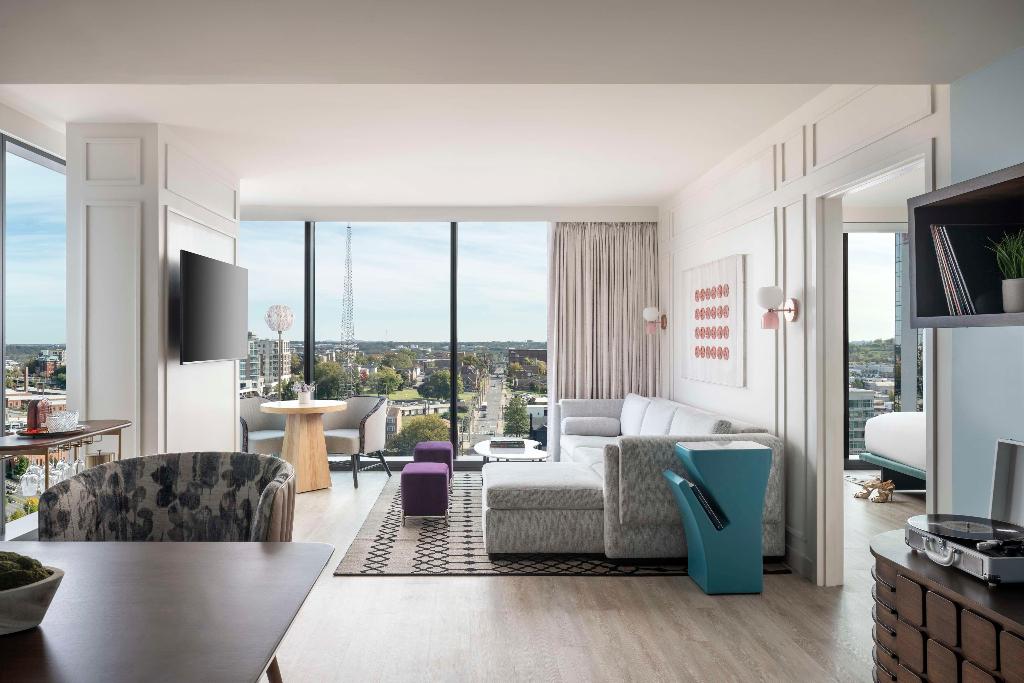 Hyatt Centric Downtown Nashville