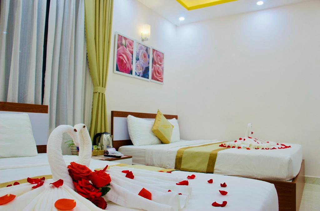 Phuc Con Son Hotel by ZUZU