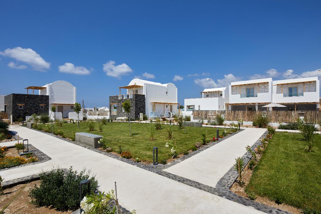 Sea Breeze Santorini Beach Resort, Curio Collection b Hilton photo 99