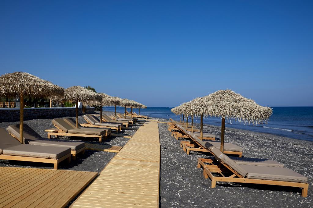 Sea Breeze Santorini Beach Resort, Curio Collection b Hilton photo 125