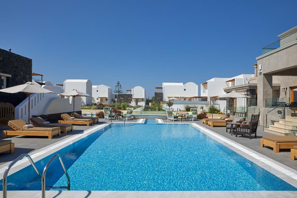 Sea Breeze Santorini Beach Resort, Curio Collection b Hilton photo 102