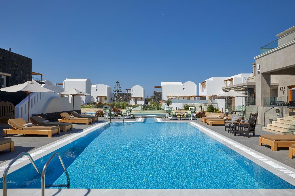 Sea Breeze Santorini Beach Resort, Curio Collection b Hilton photo 17