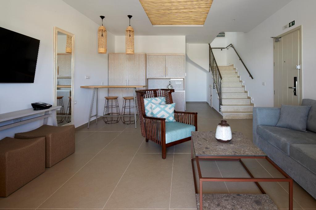 Sea Breeze Santorini Beach Resort, Curio Collection b Hilton photo 251
