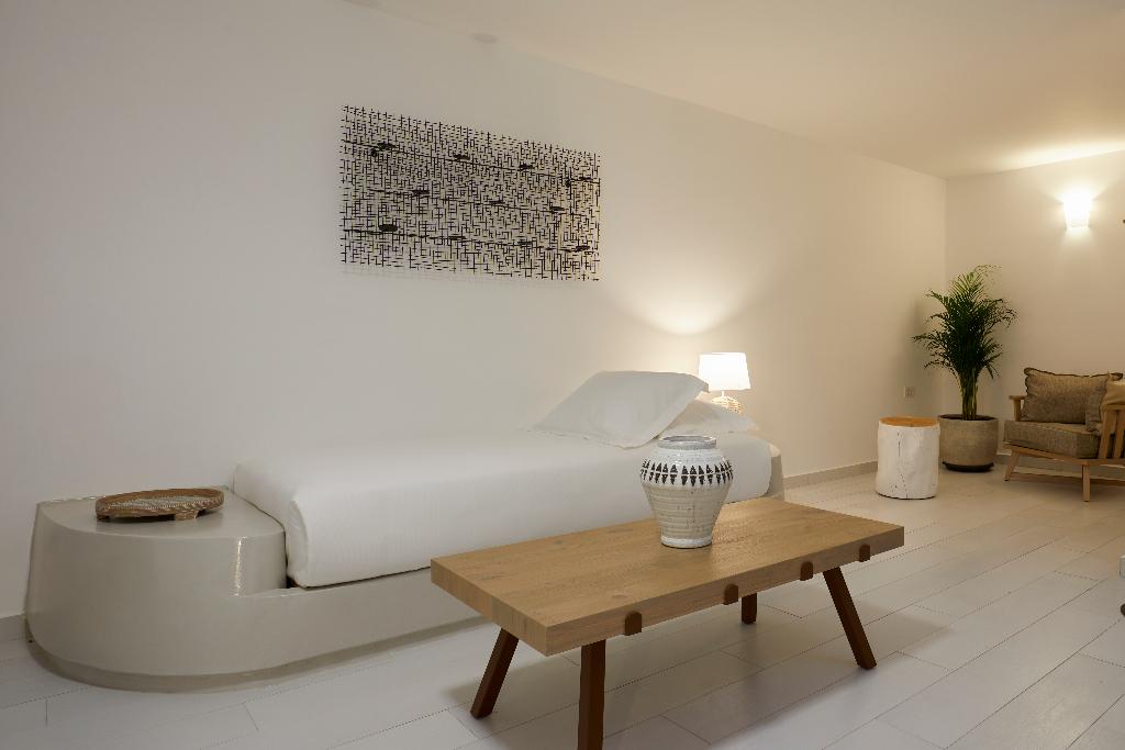 Sea Breeze Santorini Beach Resort, Curio Collection b Hilton photo 266
