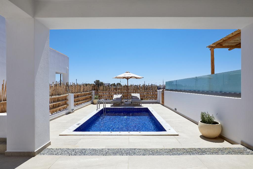 Sea Breeze Santorini Beach Resort, Curio Collection b Hilton photo 372