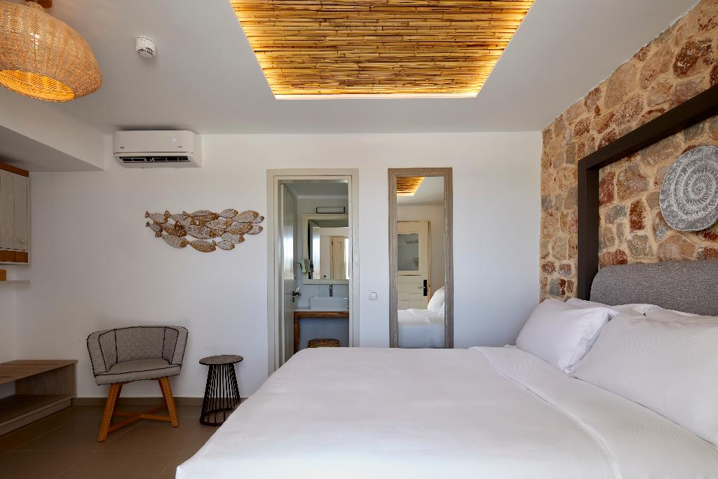 Sea Breeze Santorini Beach Resort, Curio Collection b Hilton photo 368