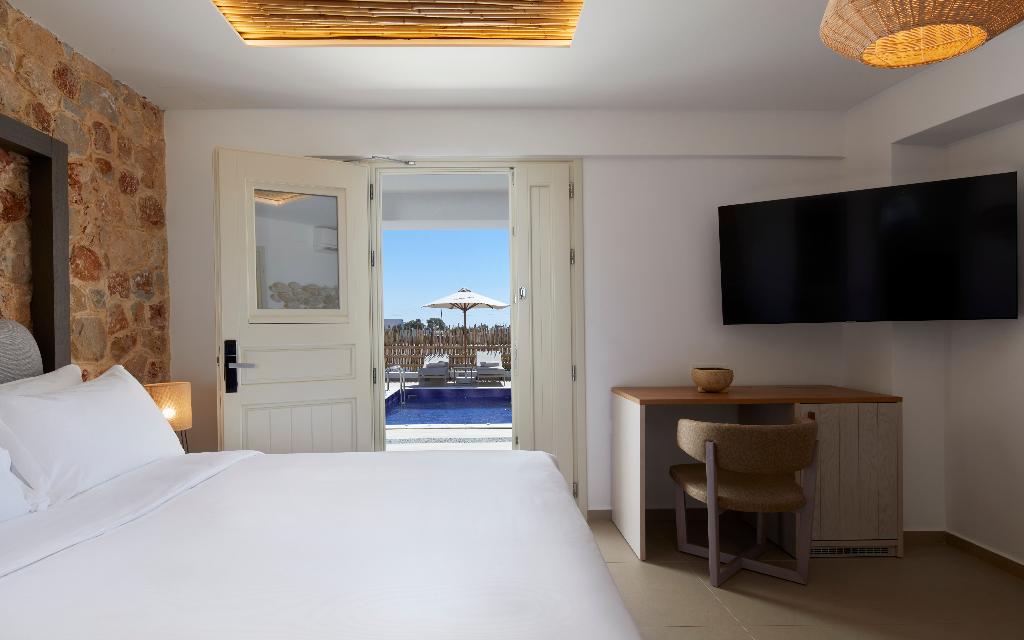 Sea Breeze Santorini Beach Resort, Curio Collection b Hilton photo 366
