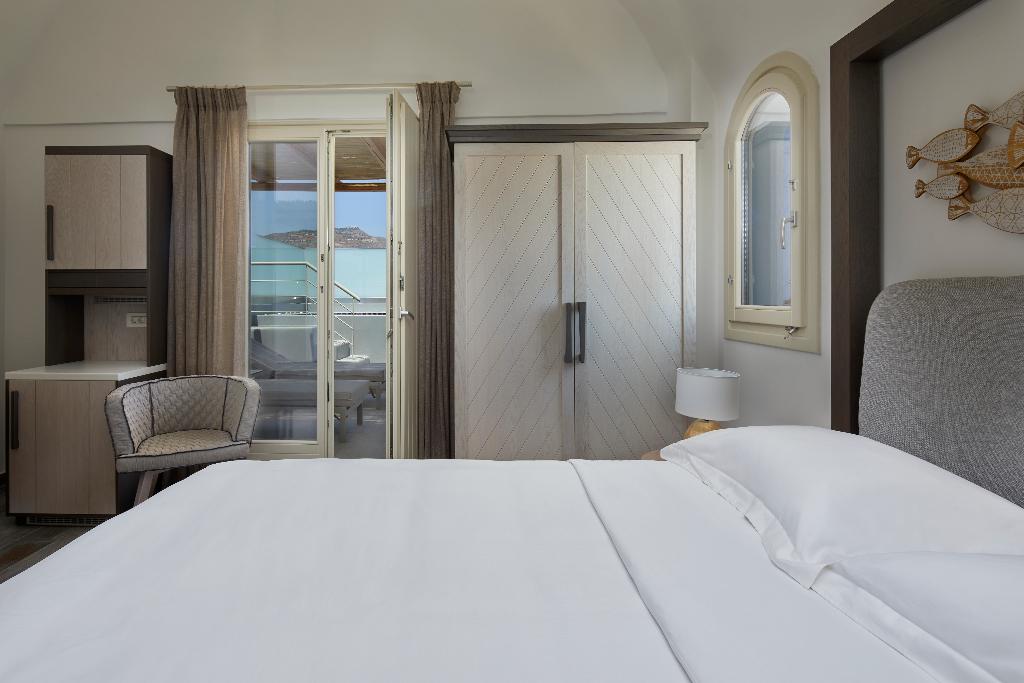 Sea Breeze Santorini Beach Resort, Curio Collection b Hilton photo 240