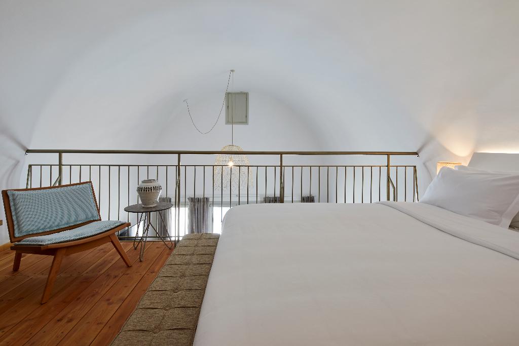 Sea Breeze Santorini Beach Resort, Curio Collection b Hilton photo 464