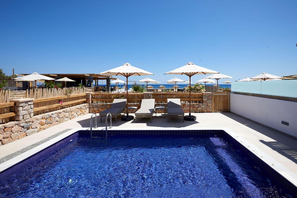 Sea Breeze Santorini Beach Resort, Curio Collection b Hilton photo 18