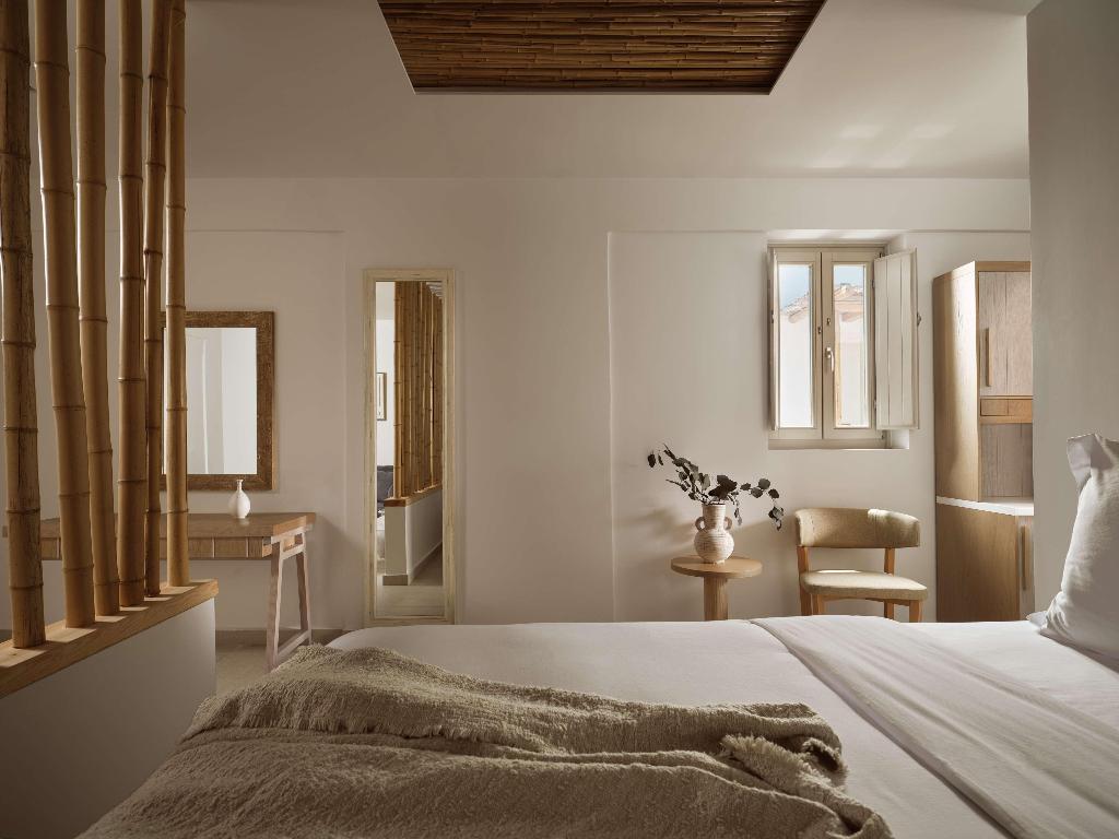 Sea Breeze Santorini Beach Resort, Curio Collection b Hilton photo 334