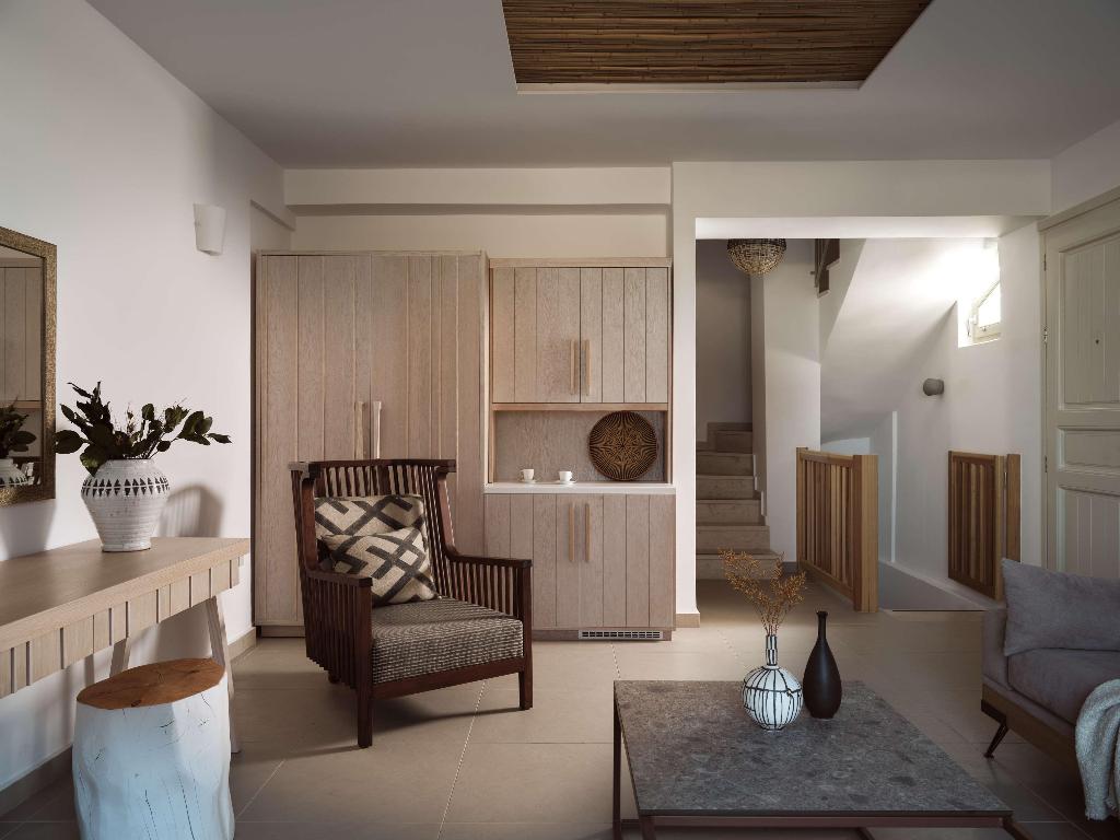 Sea Breeze Santorini Beach Resort, Curio Collection b Hilton photo 58