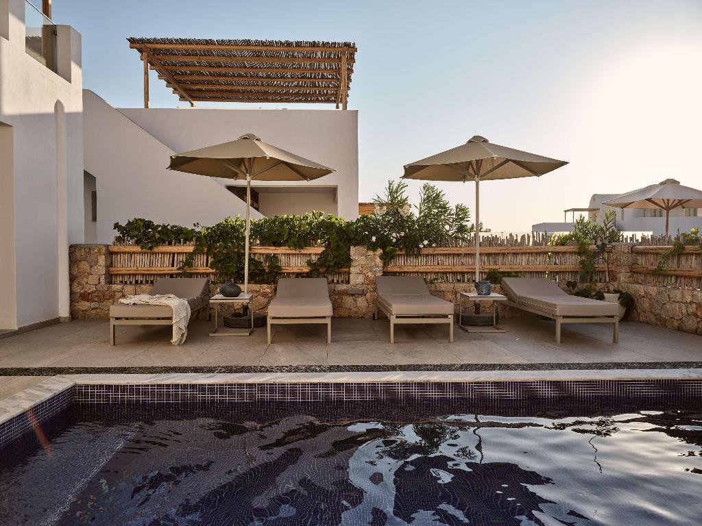 Sea Breeze Santorini Beach Resort, Curio Collection b Hilton photo 45
