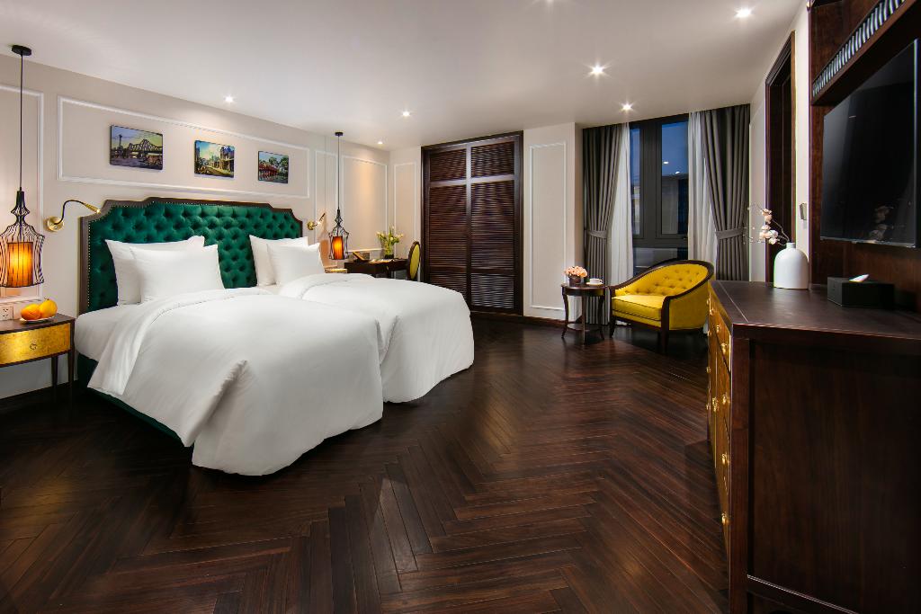 GM Premium Hotel