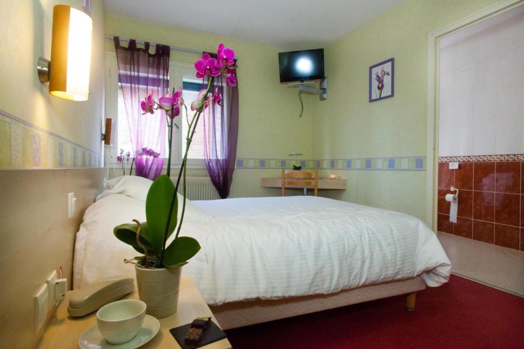 Logis Hotel le Commerce Guichen