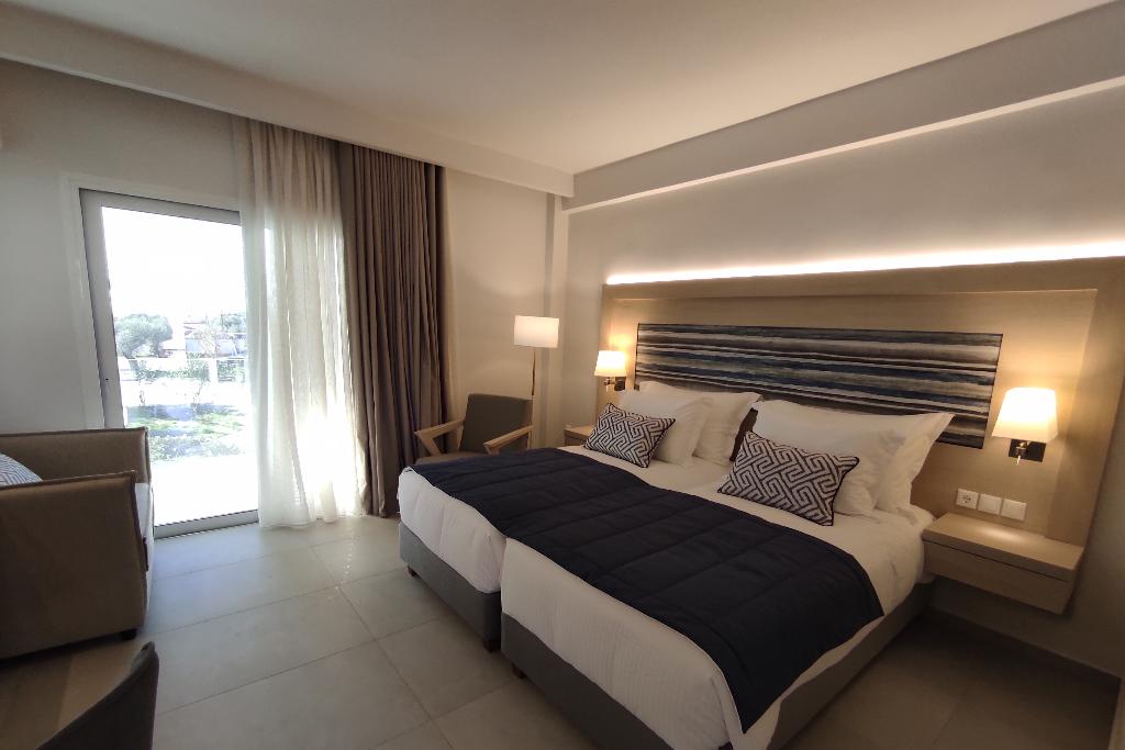 O Paradise Beach Resort