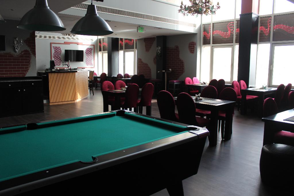 Al Khaleej Palace Deira Hotel - Bar