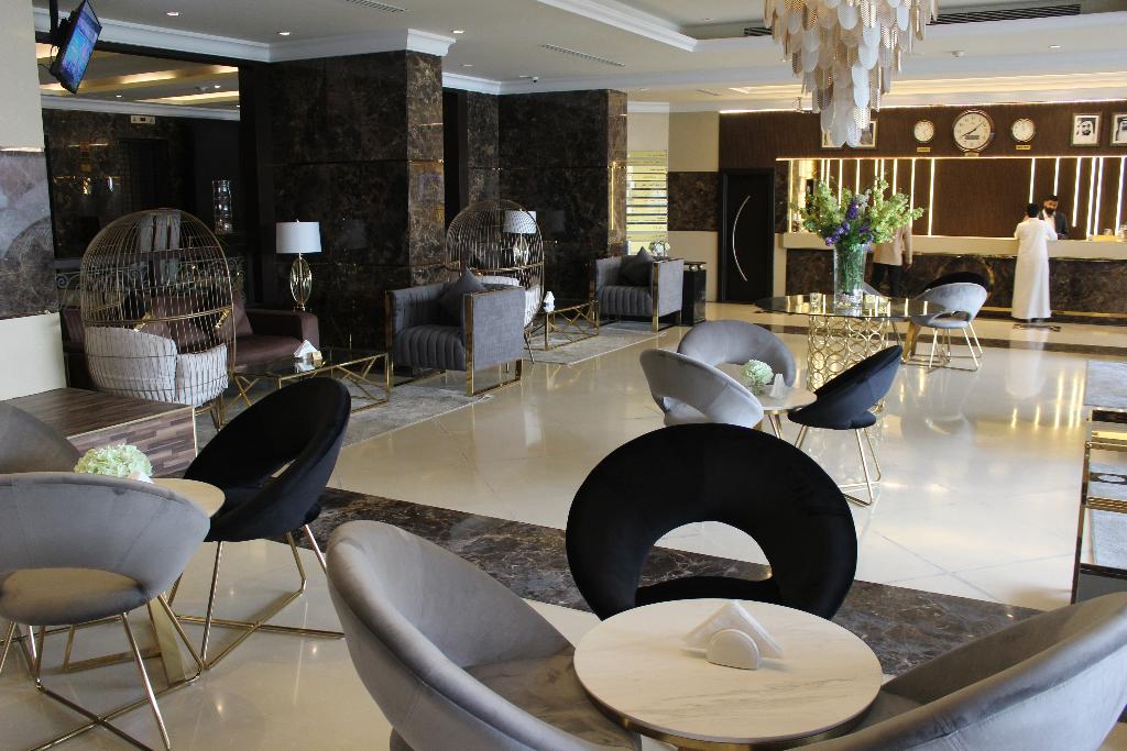 Al Khaleej Palace Deira Hotel - Lobby