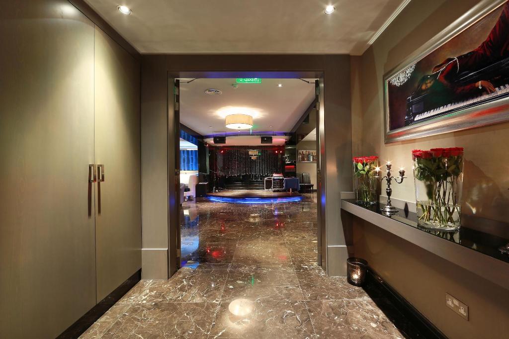 Al Khaleej Palace Deira Hotel - Lobby