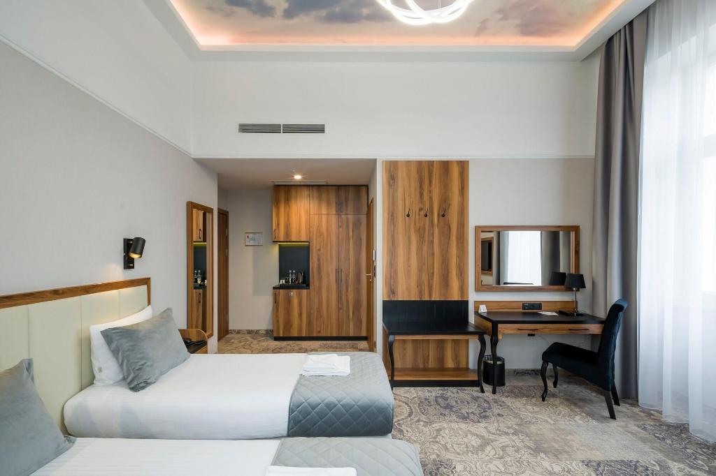 Sky Hotel KrakÃ³w