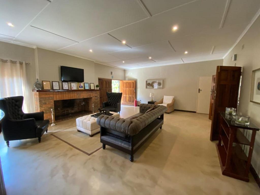Lifesong Lodge - Lobby