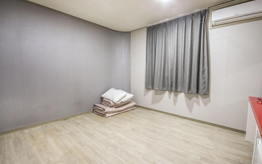 Q Motel Wanju