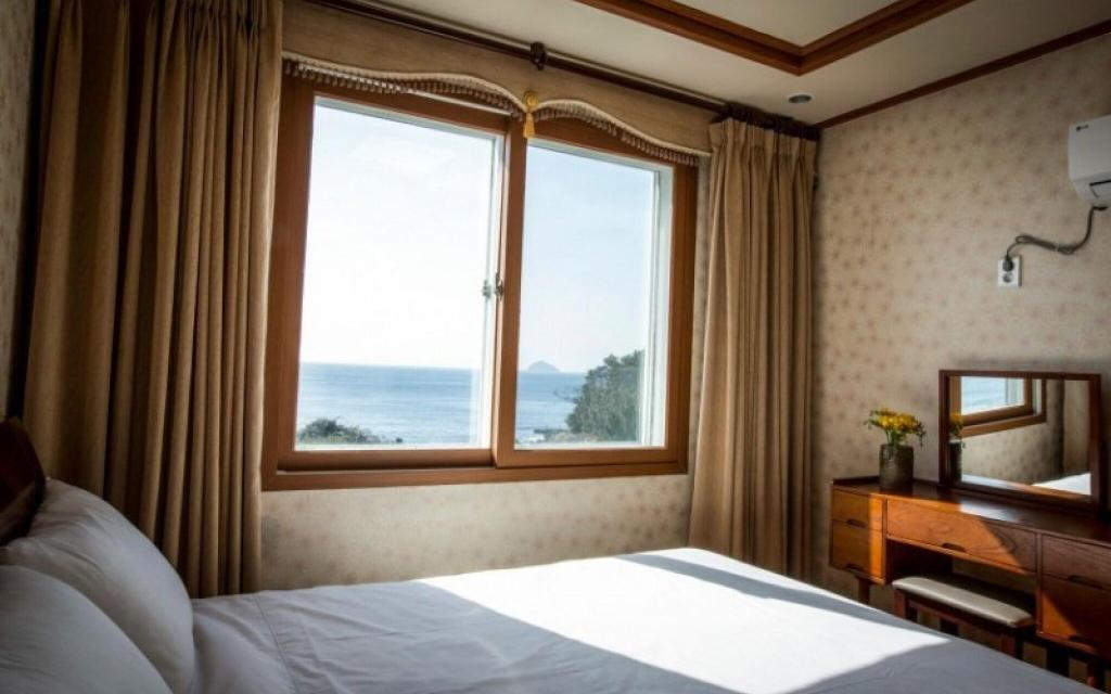 Seogwipo Tteuribada Pension
