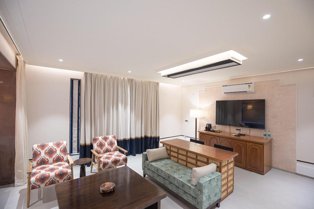 The Sierra-A Luxury Stay
