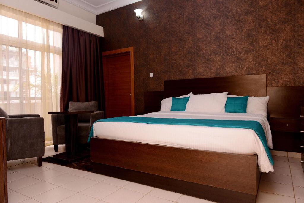 Statement Hotel